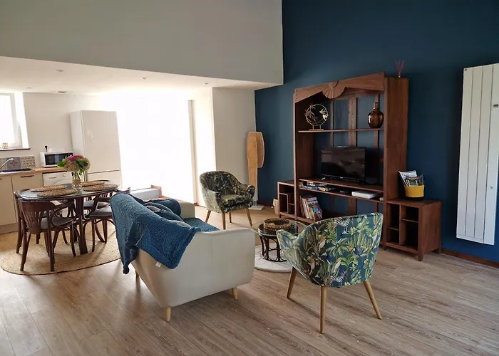 Mirabelle Champenoux